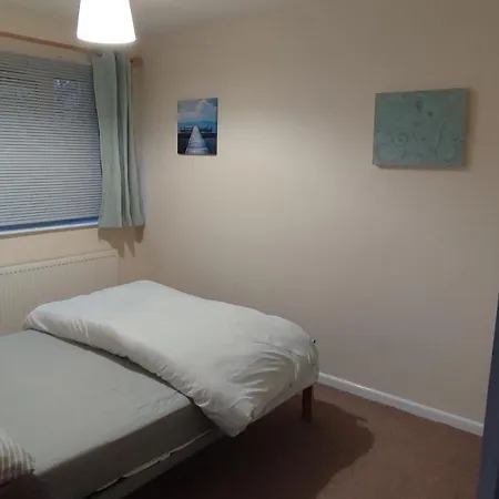 בית נופש Sheffield Arena Meadowhall Interchange With Off Road Free Parking & Cctv שפילד
